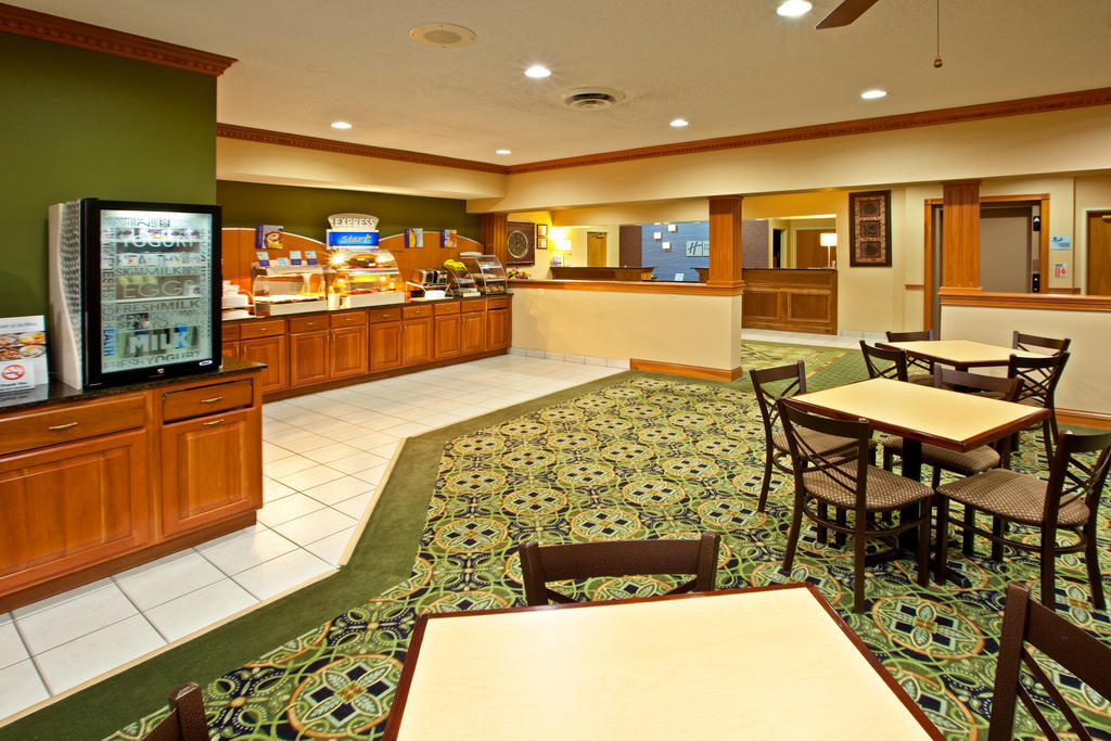 Holiday Inn Express Hotel & Suites Harrison Kültér fotó