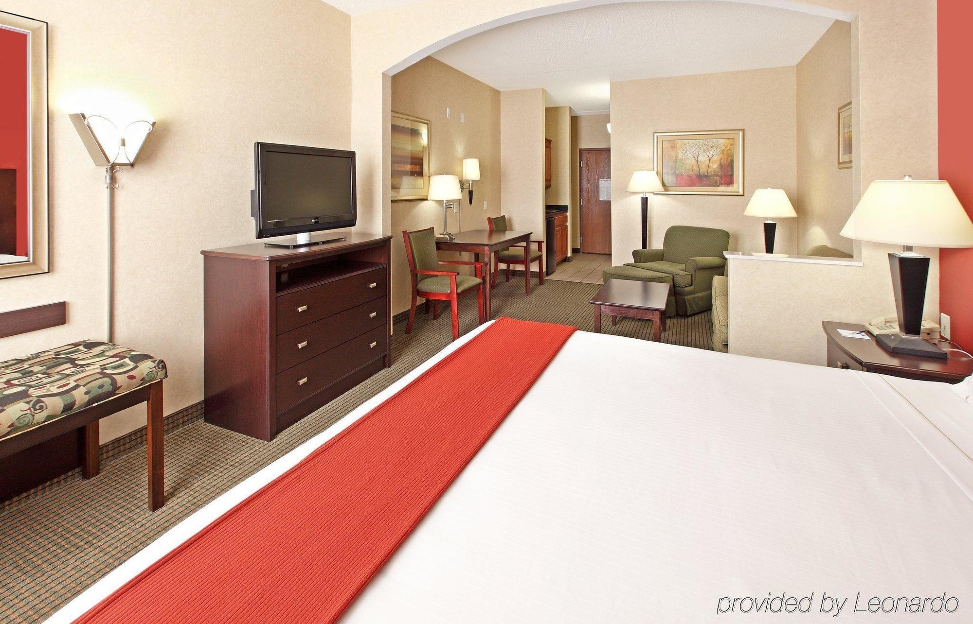 Holiday Inn Express Hotel & Suites Harrison Szoba fotó